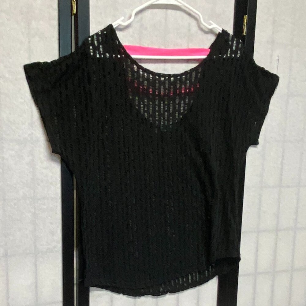 Maurices Crop Deep V Ladder Back Openwork Top Coverup L Black Pink Dolman Sleeve - Picture 3 of 12